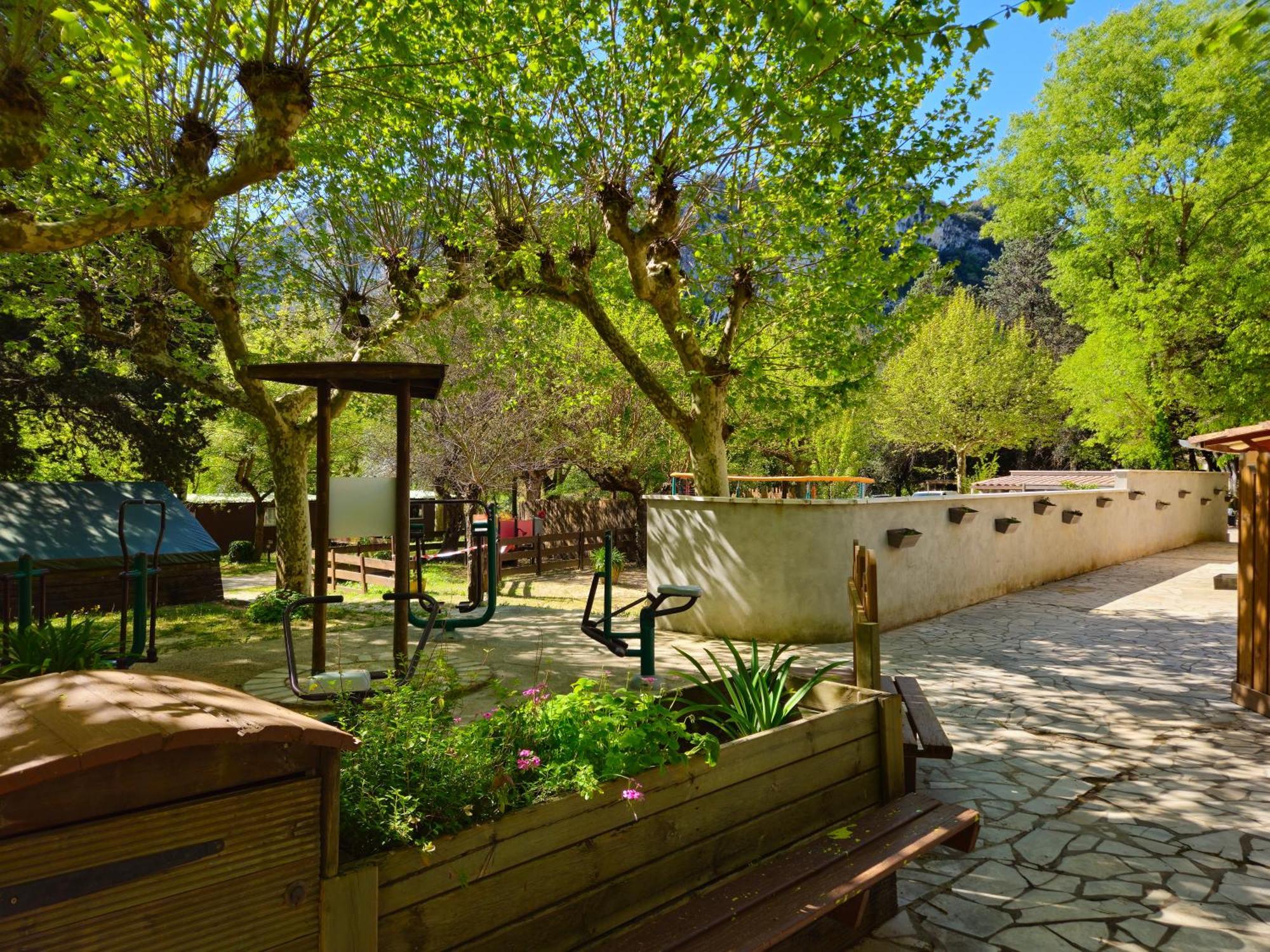 Camp Des Gorges - Camping Nature Vallon-Pont-d'Arc Bagian luar foto